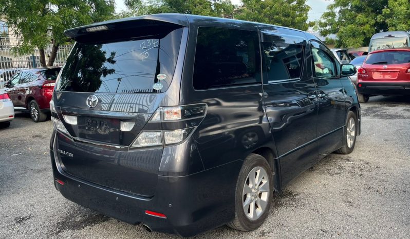 
								Toyota Vellfire full									