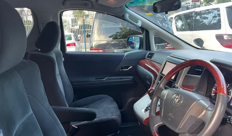 
								Toyota Vellfire full									