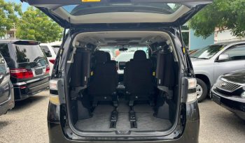 
									Toyota Vellfire full								