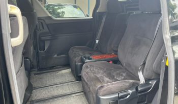 
									Toyota Vellfire full								