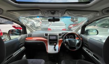 
									Toyota Vellfire full								