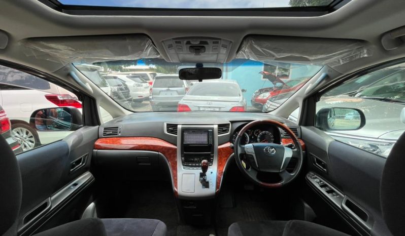 
								Toyota Vellfire full									