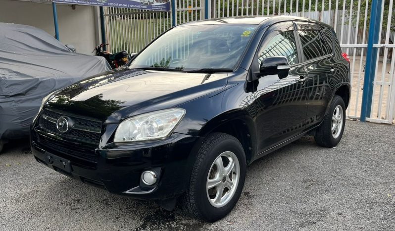 
								Toyota Rav4 full									