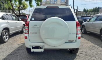 
									Suzuki Escudo full								