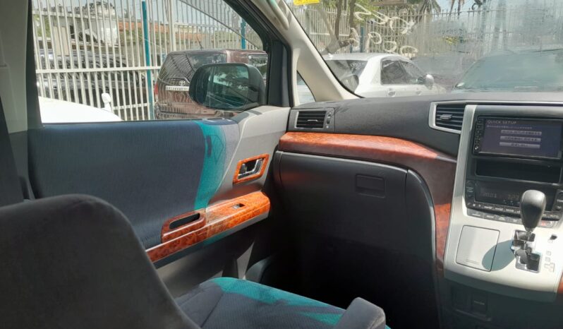 
								Toyota Vellfire full									