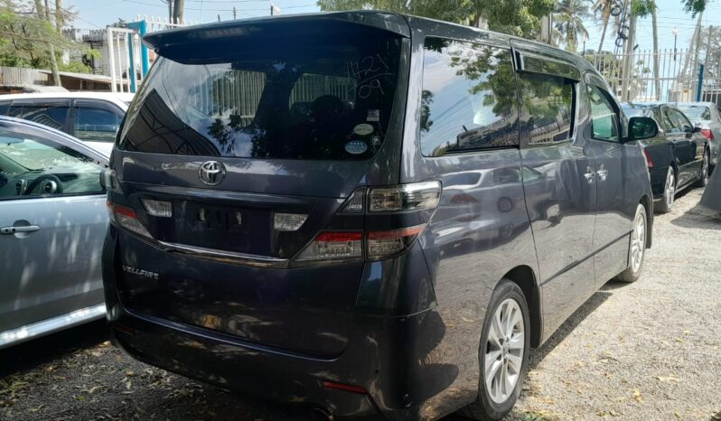 
								Toyota Vellfire full									