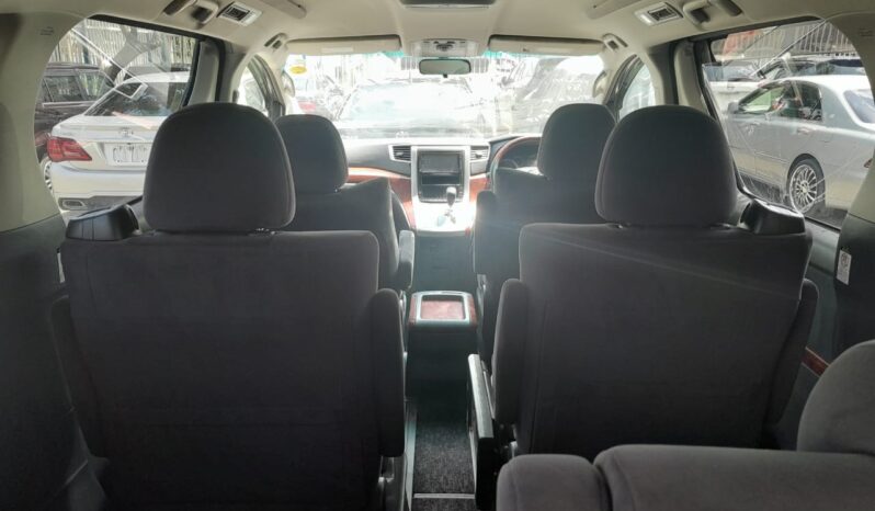 
								Toyota Vellfire full									