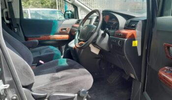 
									Toyota Vellfire full								