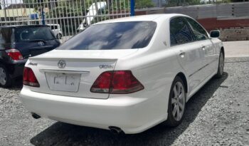
									Toyota Crown full								
