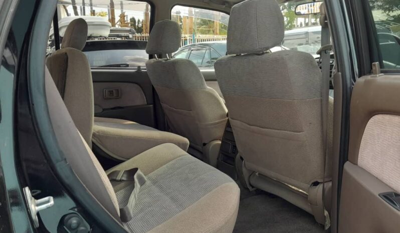 
								TOYOTA HILUX SURF full									