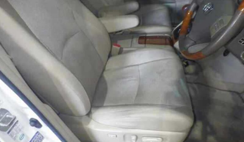 
								Toyota Harrier full									