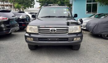 
									Toyota LandCruiser full								