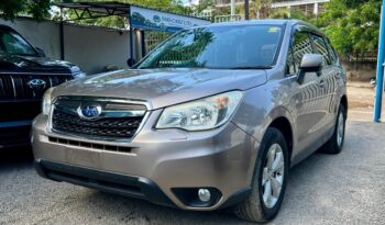 
									Subaru Forester full								