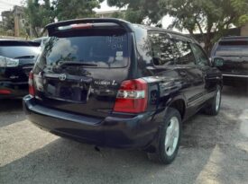 Toyota Kluger