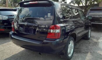 
									Toyota Kluger full								
