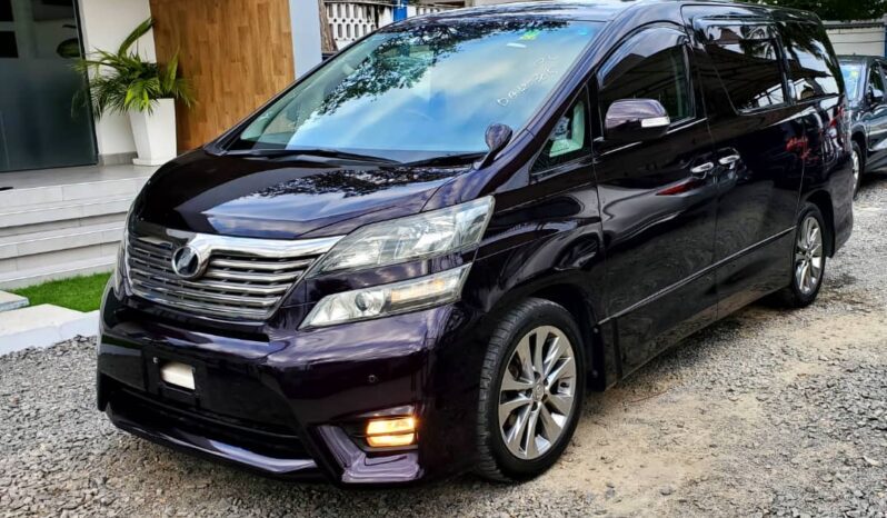 
								Toyota Vellfire full									