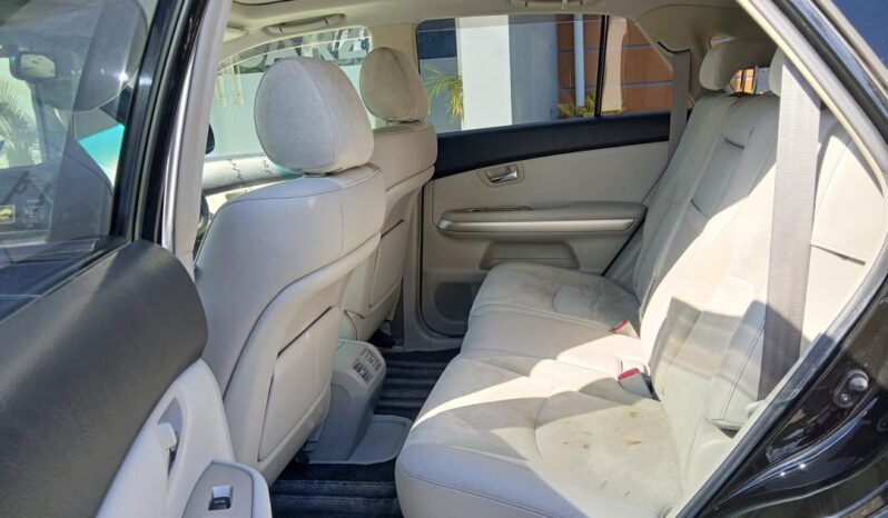 
								Toyota Harrier full									