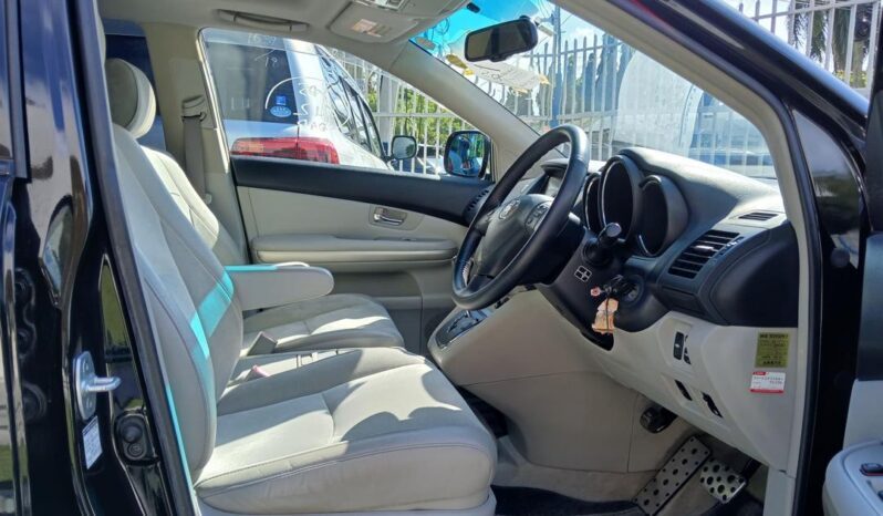 
								Toyota Harrier full									