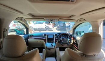 
									Toyota Alphard full								