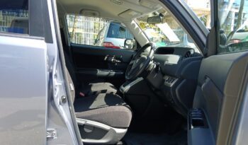 
									Toyota Rumion full								