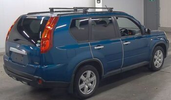 
									Nissan X-TRAIL full								